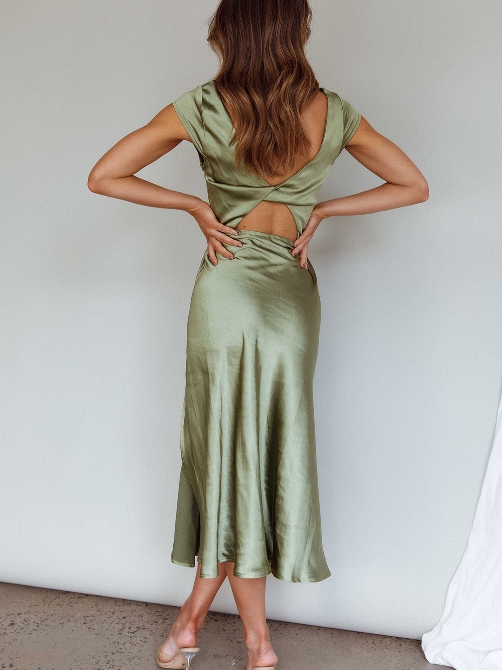 Selfie Leslie Olive Green Satin Midi Dress - Picture 2 of 9